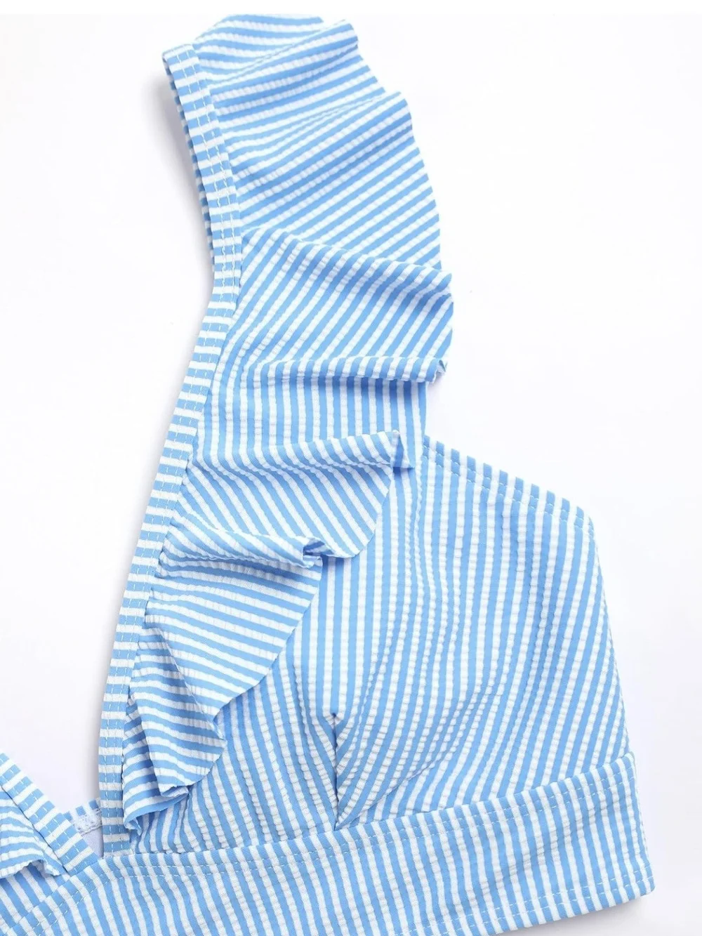 Blue Stripe Ruffle V-Neck High-Waist Women's Bikini. Size Large. NWT.